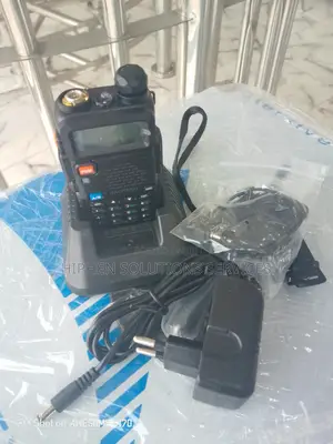 Baofeng UV-5R 2 Way Radio