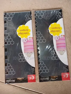 Acrylic Pattern Scraper 2 Sides for Icing Cakes