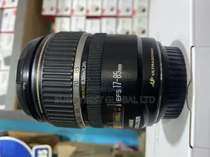 CANON 17-85mm