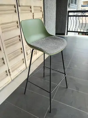 Imported Quality Bar Stool for Restaurants and Kitchen