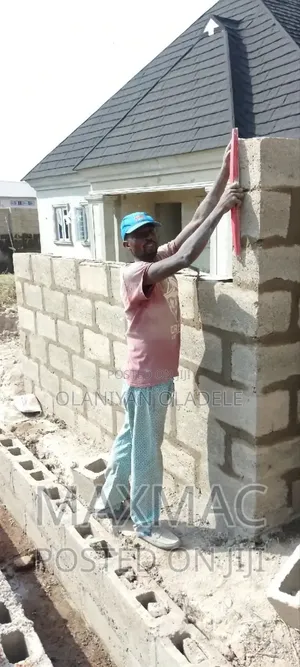 Professional Bricklayer