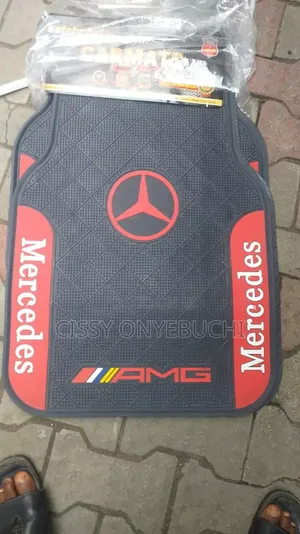 Universal Foot Mats for Macerdez Benz9