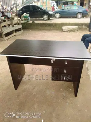 Quality Office Table(4 Feets)