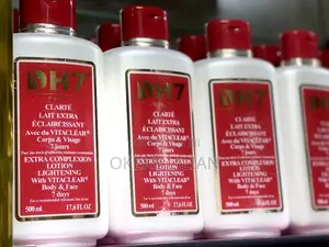 DH7 Extra Complexion Lightening Lotion With Vitaclear– 500ml