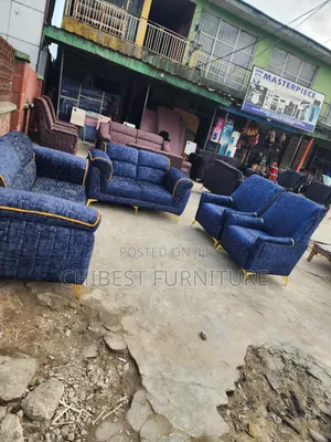 Quality Complete Set of 7 Seaters Upholstery Padded Sofa