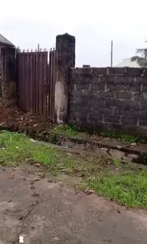 For Sale : 700 SQMTS at Imo Housing Est, Owerri , Imo State