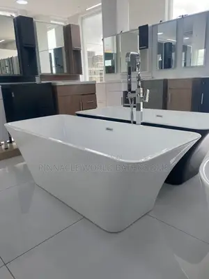 England White Bathroom Bathtub 003
