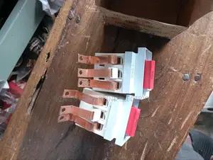 100 AMPS Main Switch