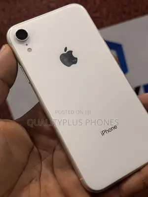 Apple iPhone XR 128 GB White