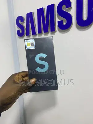 New Samsung Galaxy S22+ 5G 128 GB Purple