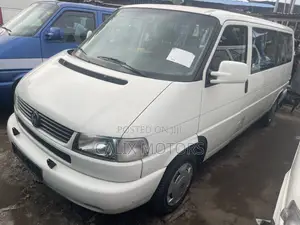Volkswagen Transporter 2005 White