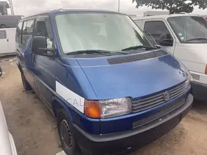 Volkswagen Transporter 2005 Blue
