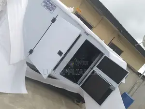Standard 200kva Perkins Generator Top Notch