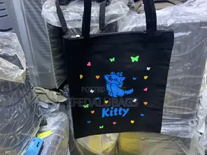 Kitty Tote Bag