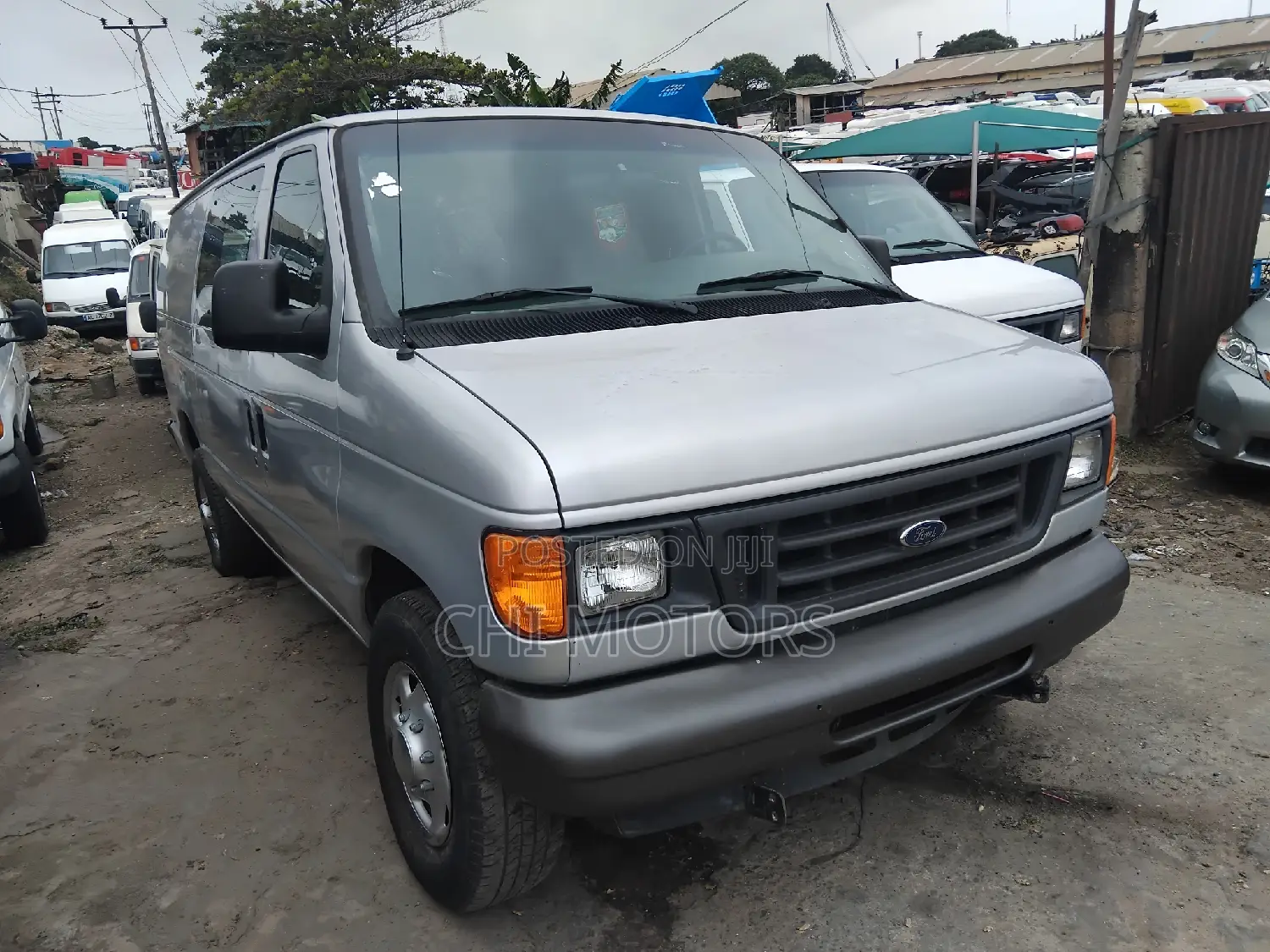 Ford E250 2006 Silver