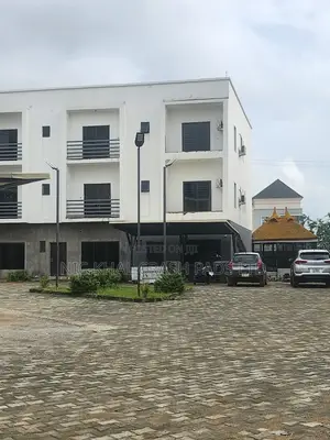 4bdrm Townhouse/Terrace in Jahi Gilmor for sale