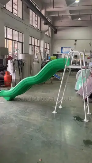 Giant Slide for Playground