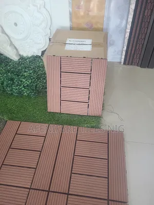 Luxury Square Floor Deck
