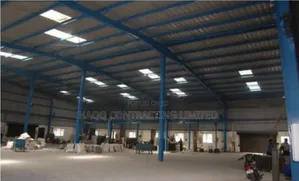 Seam Roof Warehouse/ Warehouse Construction