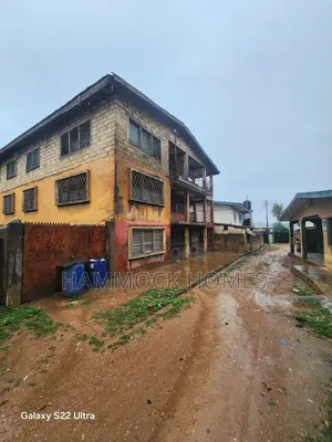 24-Rooms House Suitable for 30-Rooms Hostel at Agbowo Ui Ib.