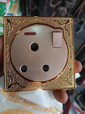 15amps Socket Very Strong and Durable