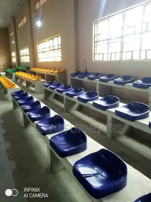 Small Stedum Seat