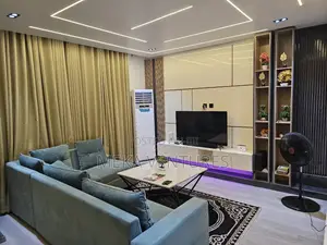 Luxury 2 Bedroom Apartment