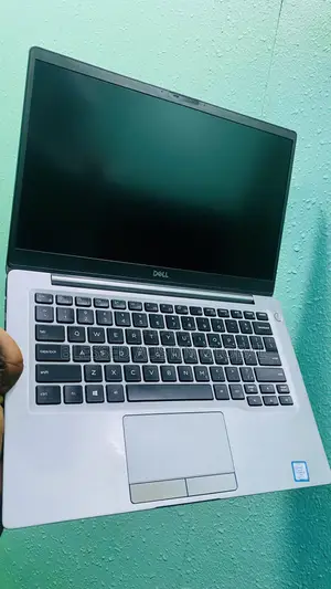 Laptop Dell Latitude 7300 16GB Intel Core I5 SSD 512GB