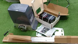 24v Authomated Gate Operator Wifi 24v Battery Powered + App
