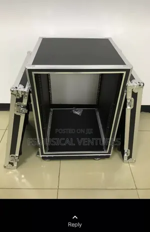 Tyros Sound 16 Unit Amplifier Rack With Cover