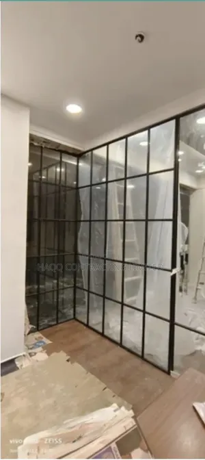 Glass, Aluminum Partitioning for Office/Office Partitioning