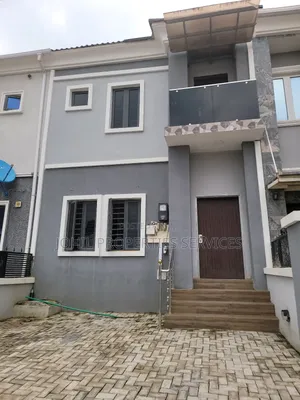 3bdrm Duplex in Naf Valley Estate, Asokoro for rent