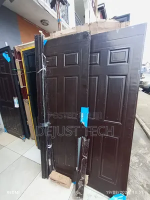 Panel Doora