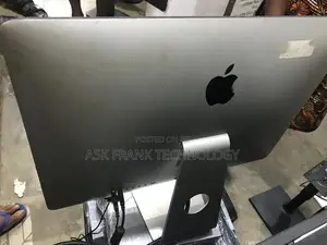 Desktop Computer Apple iMac 8GB Intel Core i5 HDD 1T
