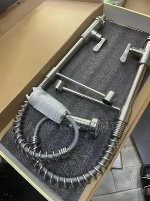 Sink Tap (Pull Out)