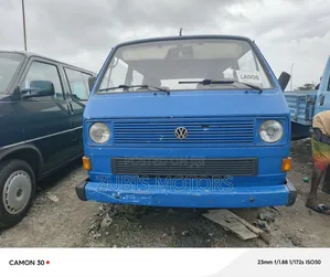 Volkswagen Transporter 2000 Blue