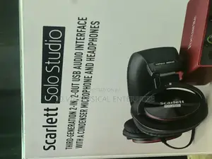 Scarlett Solo Studio