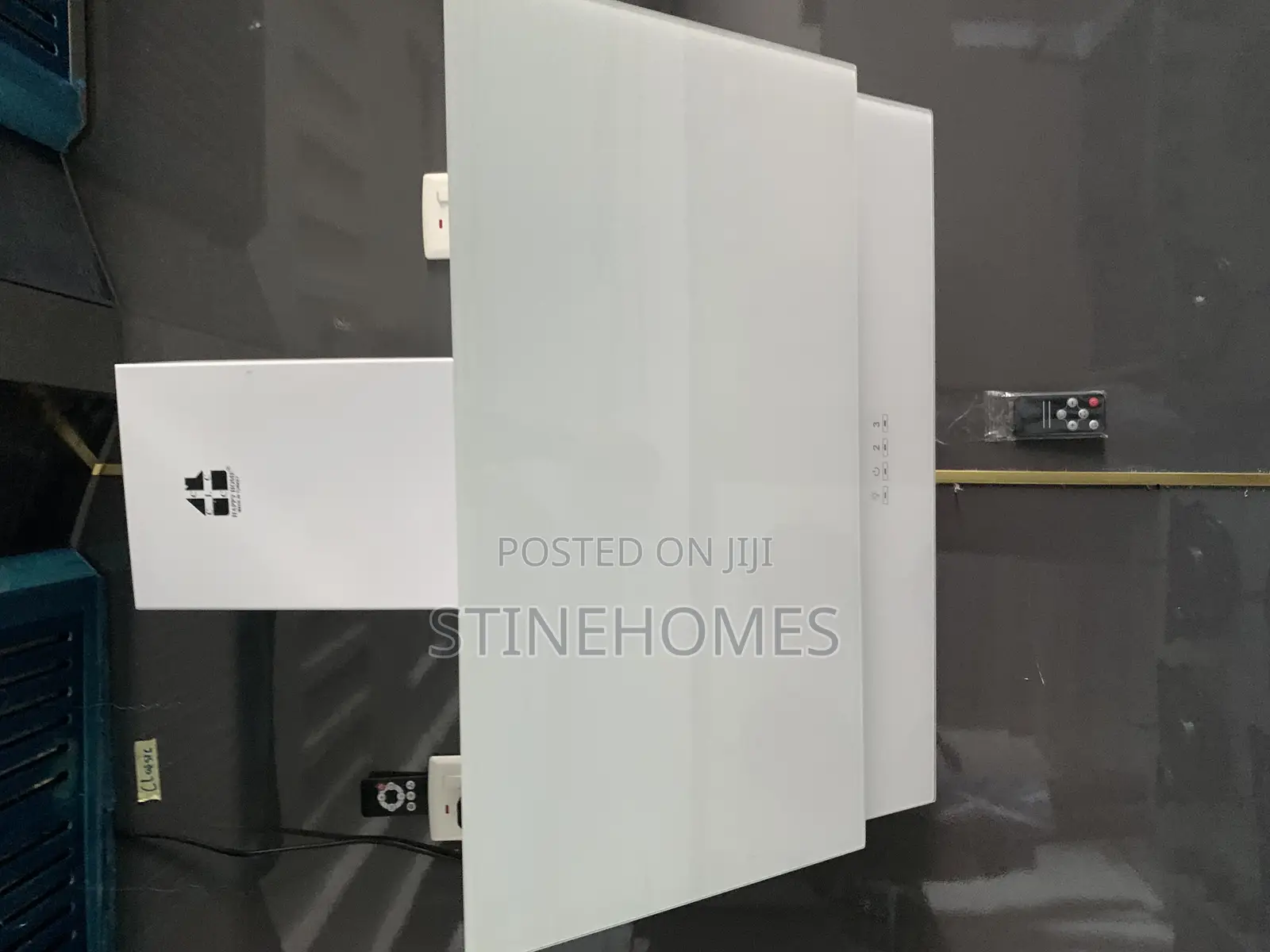 Kitchen-Range Hood