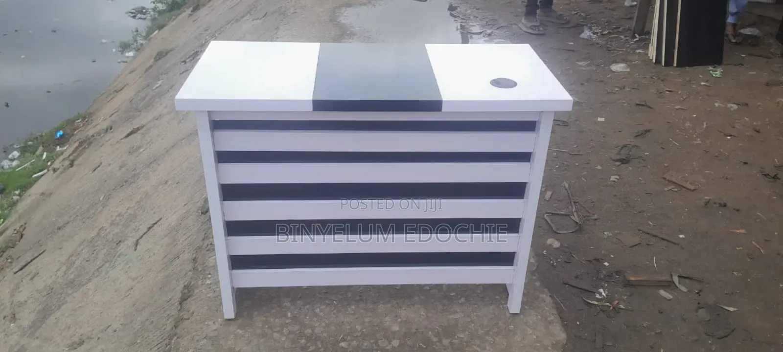 Office Desk