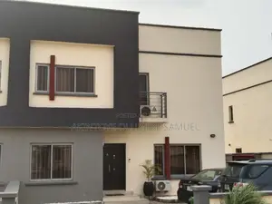 4bdrm Townhouse/Terrace in Ta Gardens, Berger for Sale