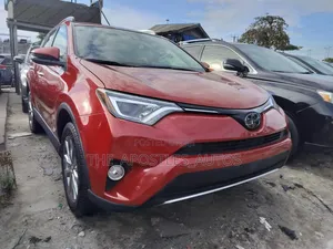 Toyota RAV4 2018 Red