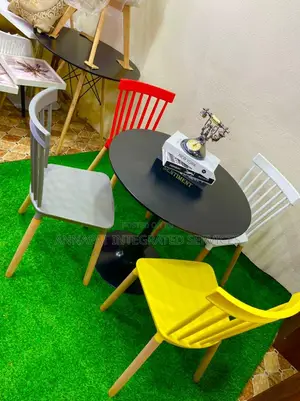Fancy 4 Seater Dining Set