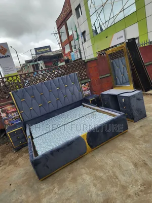 Quality 6by6 Complete Set of Upholstery Padded Bed