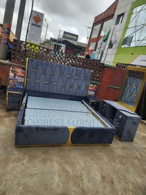 Quality 6by6 Complete Set of Upholstery Padded Bed