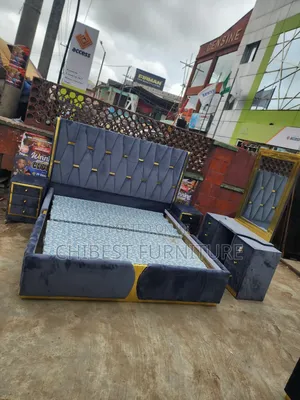 Quality 6by6 Complete Set of Upholstery Padded Bed