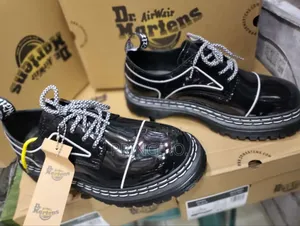 High Quality Dr Martens Shoe