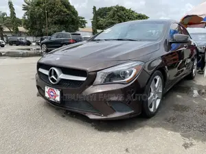 Mercedes-Benz CLA-Class CLA 250 4MATIC Sedan 2015 Brown