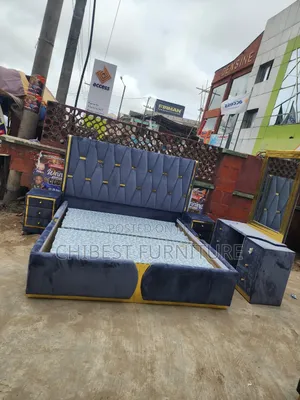 6by6 Complete Set of Upholstery Padded Bed