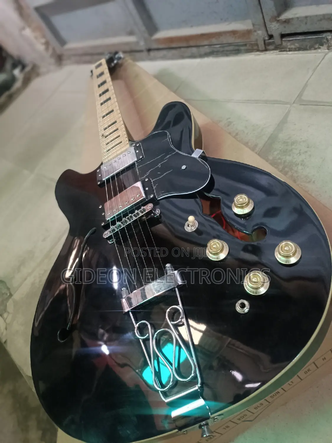 Epiphone Jazz Guitar