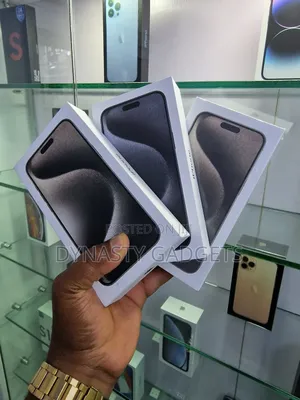 New Apple iPhone 15 Pro Max 512 GB Gray